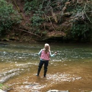 Meet your Posher, Max